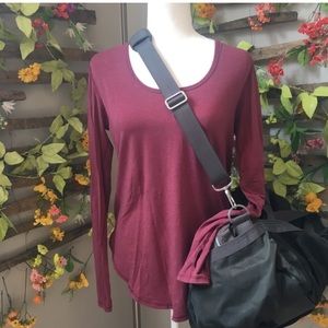 Lululemon Curved Hem Long Sleeve Tee